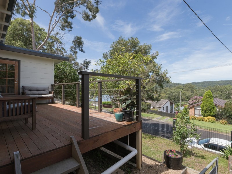 13 Kimberley Ave, Narara NSW 2250