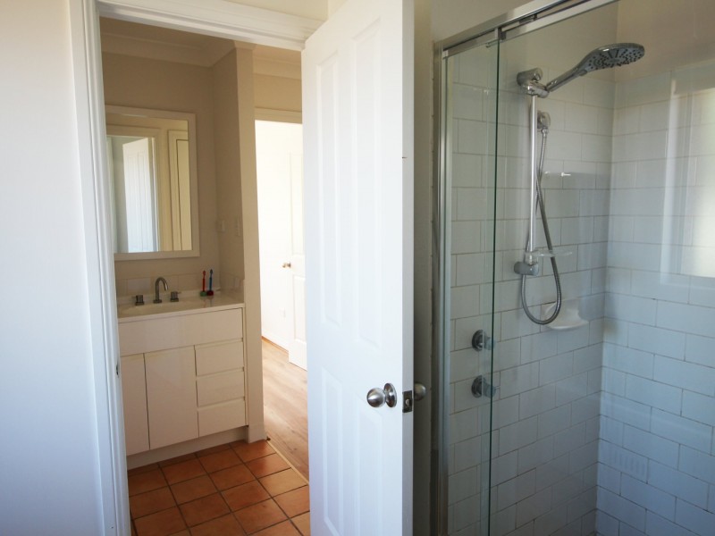 1/5 Day Dawn Place, Erina NSW 2250