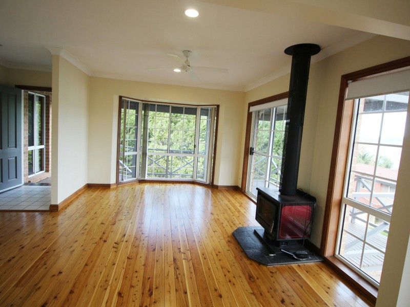 327A Avoca Drive, Green Point NSW 2251