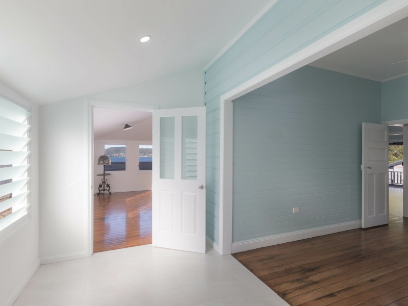 5 Coogee Rd, Point Clare NSW 2250