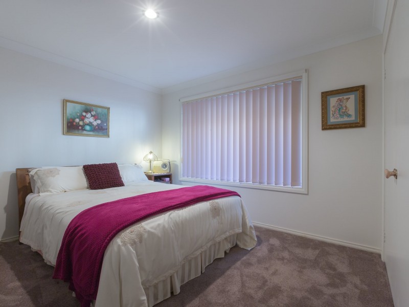 126 James Sea Drive, Green Point NSW 2251