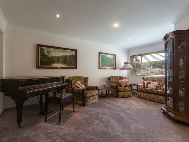 126 James Sea Drive, Green Point NSW 2251