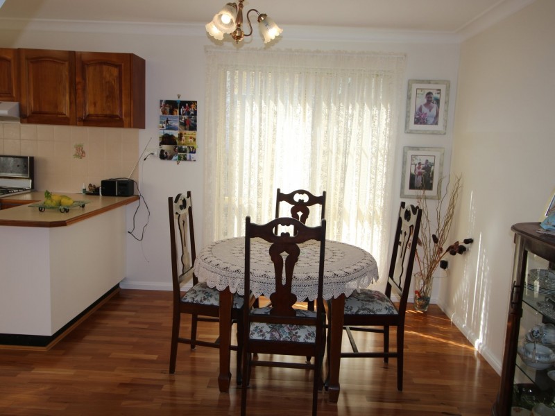 10 Seconds Ave, Broadlands Estate, Green Point NSW 2251