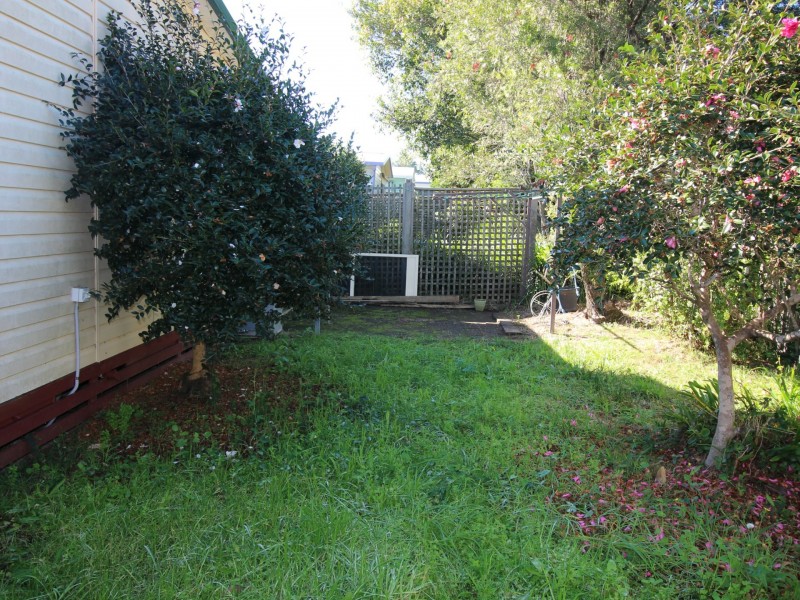 10 Seconds Ave, Broadlands Estate, Green Point NSW 2251