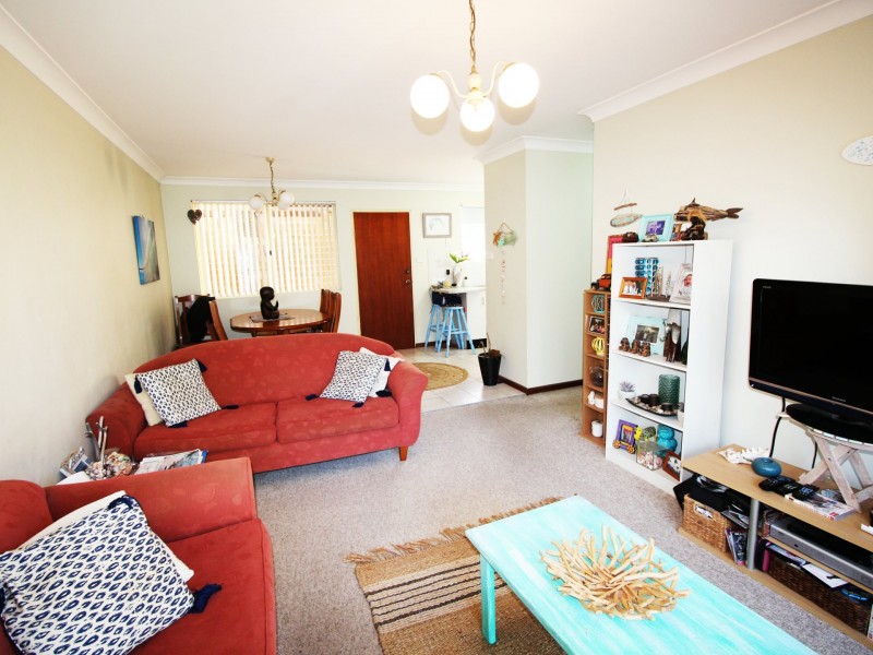 Apartment Unit 1/197 The Round Drive, Avoca Beach NSW 2251
