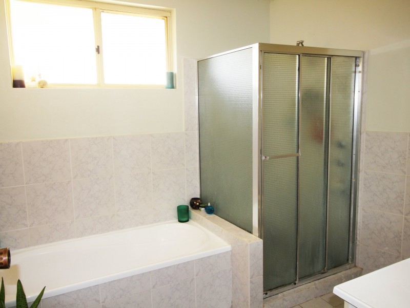 Apartment Unit 1/197 The Round Drive, Avoca Beach NSW 2251