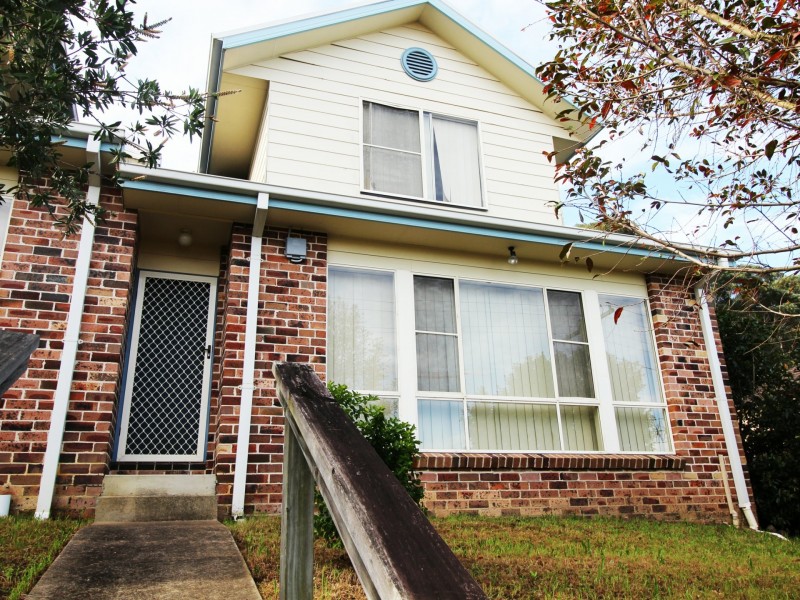 Unit 4/28 Donnison St West, West Gosford NSW 2250