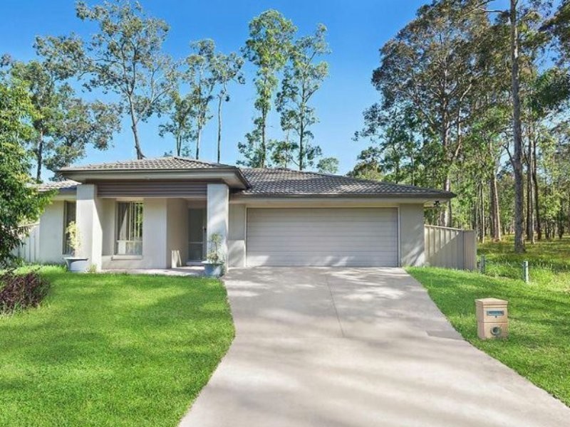 4 Sinclair Crescent, Wyong NSW 2259