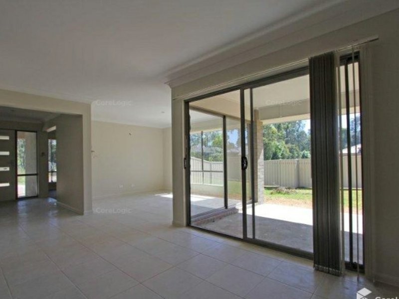 4 Sinclair Crescent, Wyong NSW 2259