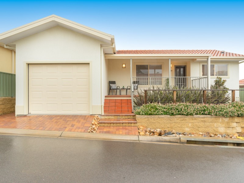 349/61 Pine Needles, Karalta Road, Erina NSW 2250