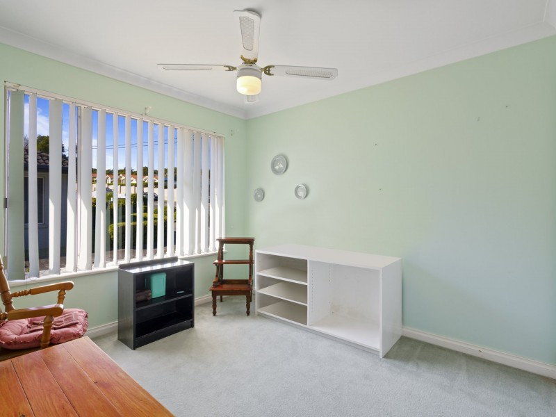 1/50-52 Karalta Road, Erina NSW 2250