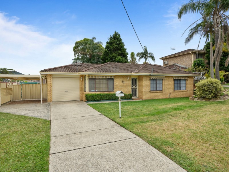 32 Debra Anne Drive, Bateau Bay NSW 2261