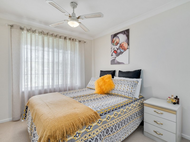 32 Debra Anne Drive, Bateau Bay NSW 2261