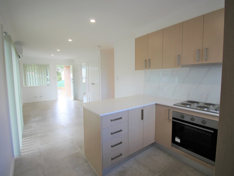 4A Narrawa Ave, Erina NSW 2250