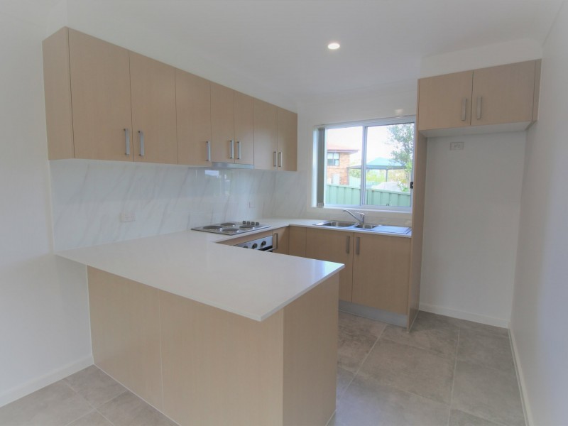 4A Narrawa Ave, Erina NSW 2250