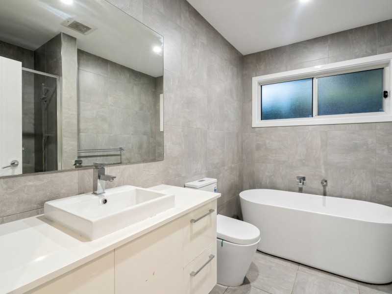 300 The Entrance Road, Erina NSW 2250