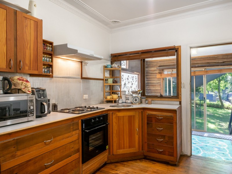 405 Terrigal Drive, Erina NSW 2250