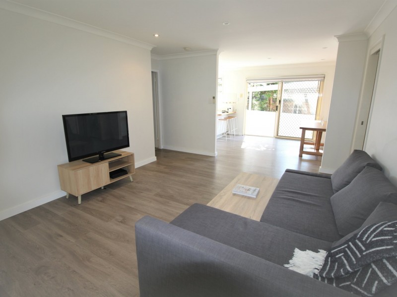 1 Sanctuary Place, Bateau Bay NSW 2261