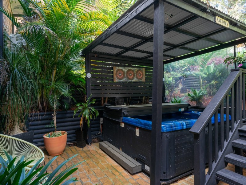 38 White Cedar Close, Green Point NSW 2251