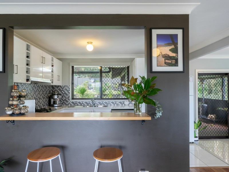 38 White Cedar Close, Green Point NSW 2251