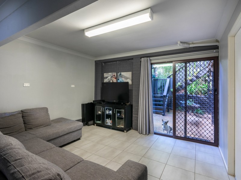 38 White Cedar Close, Green Point NSW 2251