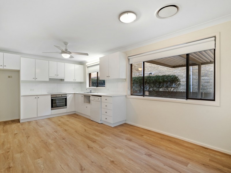 27 Kuburra Road, Erina NSW 2250