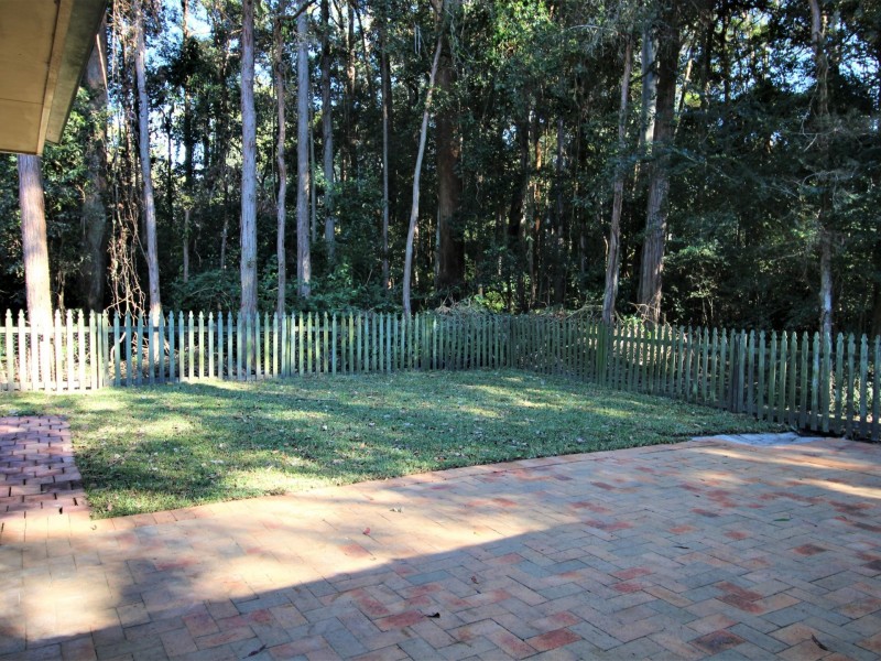 9 Legge Place, Green Point NSW 2251