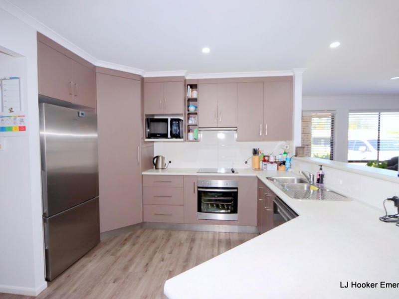 61/33 Greenlife Karalta Road, Erina NSW 2250