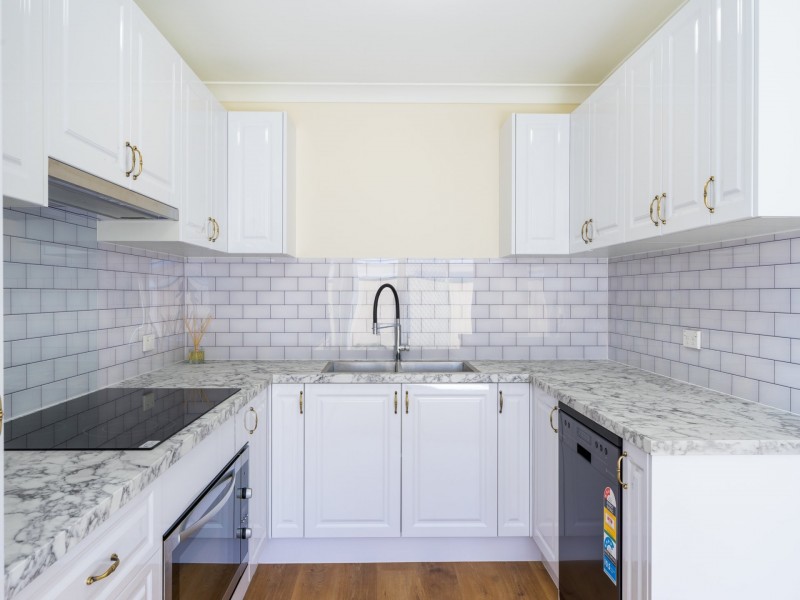 1/14 Jessie Riley Avenue, Erina NSW 2250