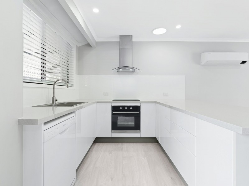 39 Stonehaven Ave, Watanobbi NSW 2259