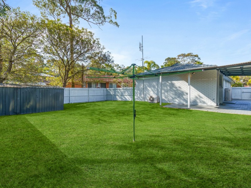 39 Stonehaven Ave, Watanobbi NSW 2259