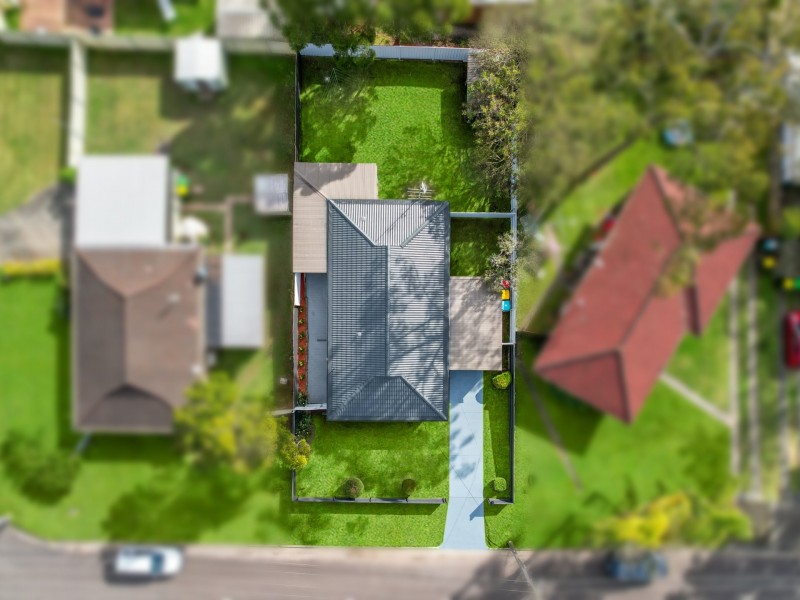 39 Stonehaven Ave, Watanobbi NSW 2259