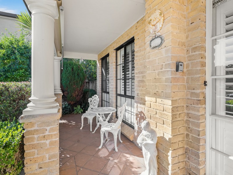 6 Jean Marie Crescent, Erina NSW 2250