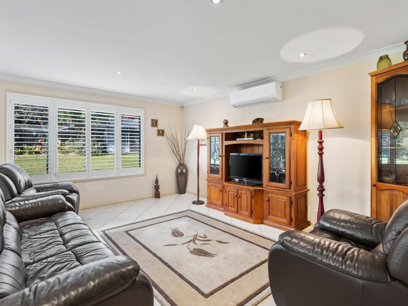 6 Jean Marie Crescent, Erina NSW 2250