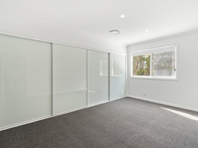 16A/B Jennie Cox Close, Erina NSW 2250