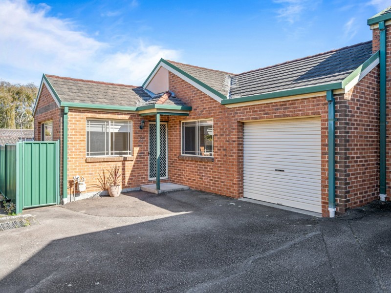 24/166 Avoca Drive, Kincumber NSW 2251