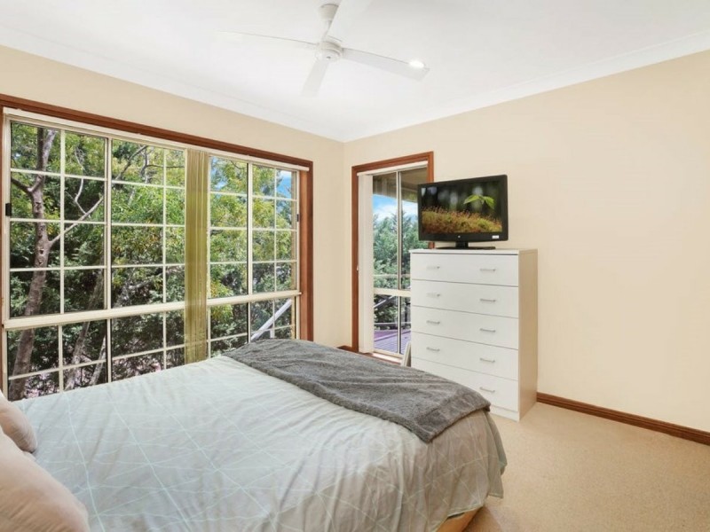 327A Avoca Drive, Green Point NSW 2251