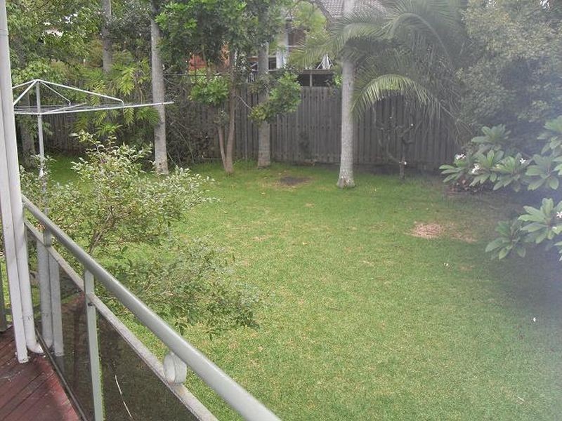 9 Asca Drive, Green Point NSW 2251