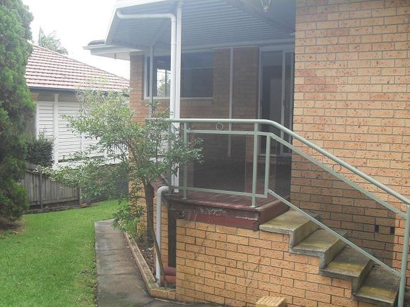 9 Asca Drive, Green Point NSW 2251