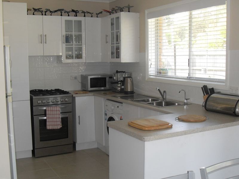 16 Chiltern Road, Erina NSW 2250