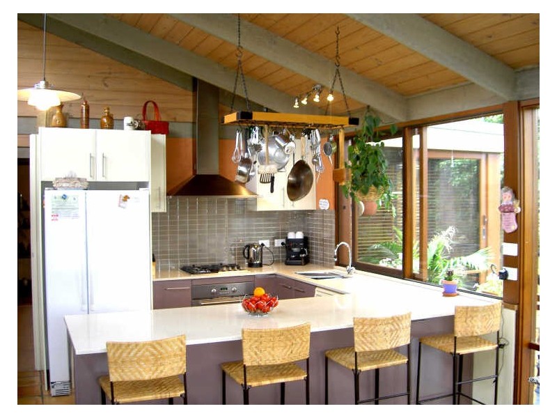27 Howard Avenue, Green Point NSW 2251