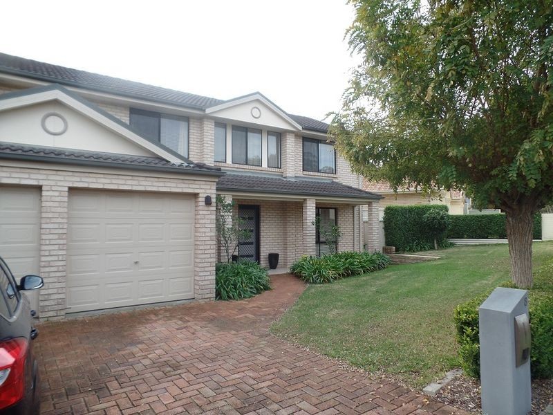 8 Eggeling Street, Erina NSW 2250