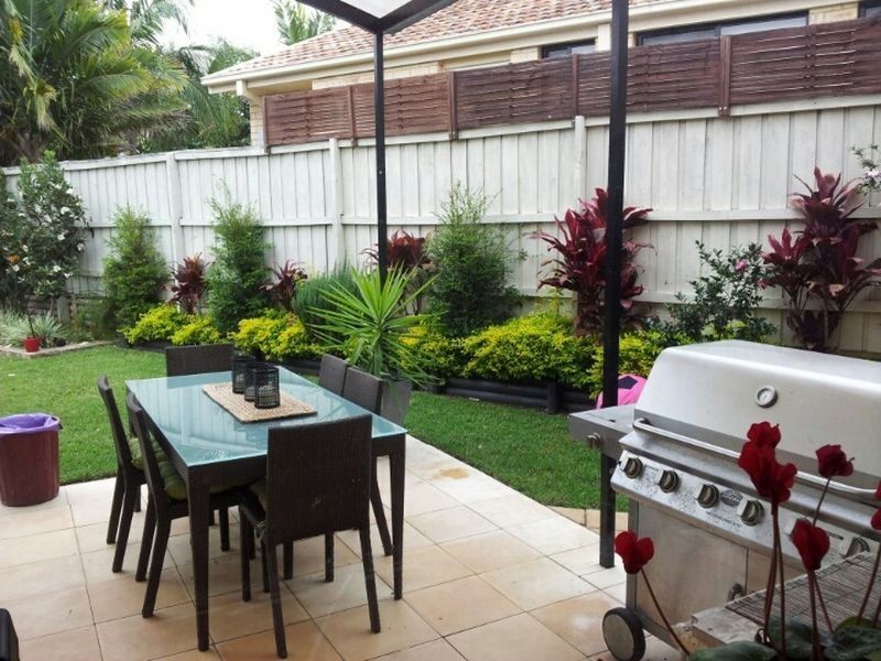 8 Eggeling Street, Erina NSW 2250