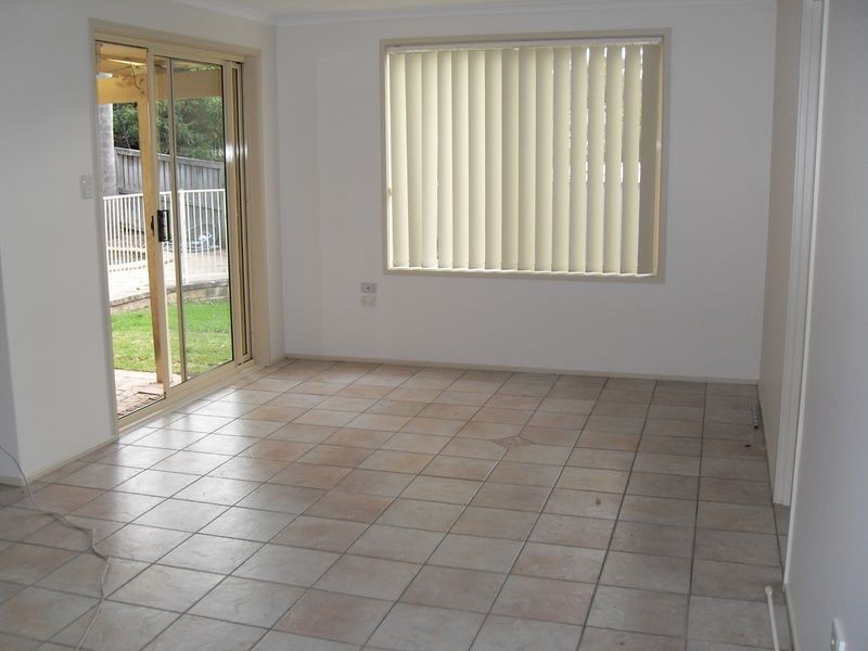 35 Dalgety Crescent, Green Point NSW 2251