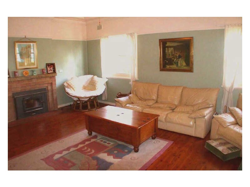 180 Avoca Drive, Green Point NSW 2251