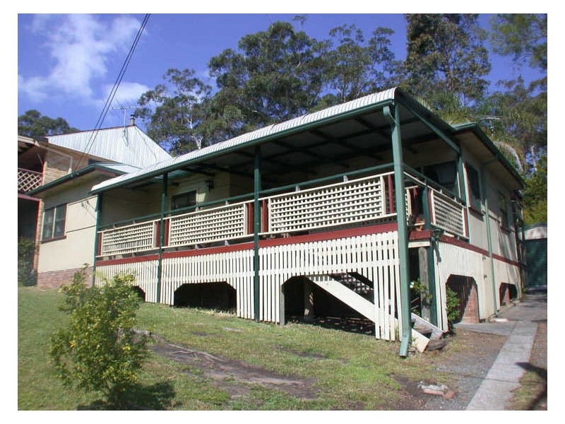 180 Avoca Drive, Green Point NSW 2251