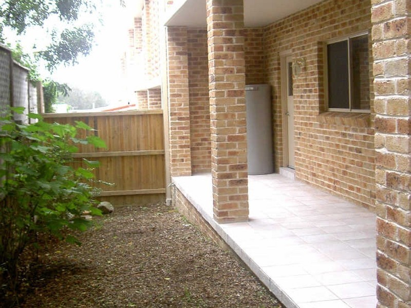 11/4-6 Webb Street, East Gosford NSW 2250