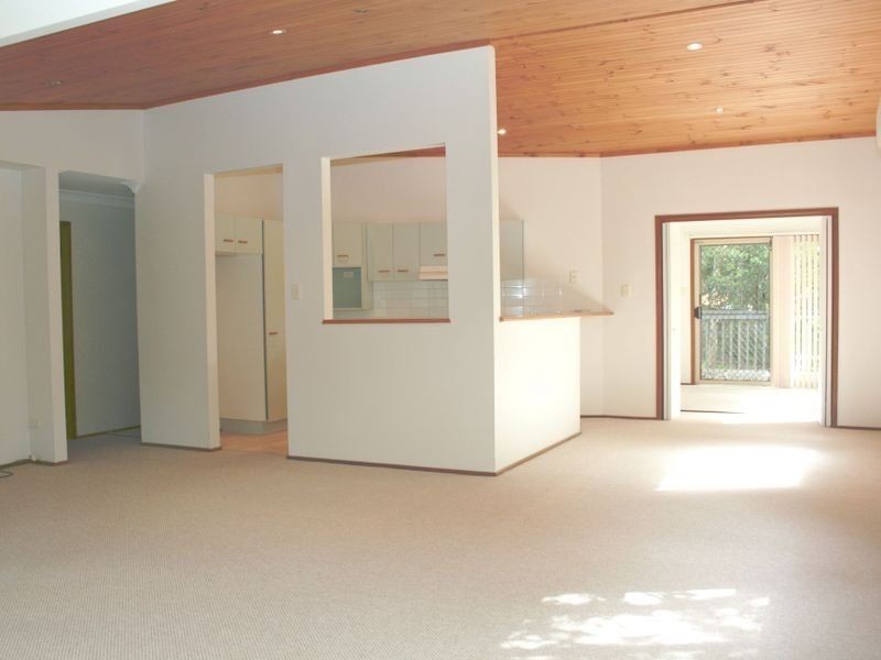 15 Muloora Road, Springfield NSW 2250