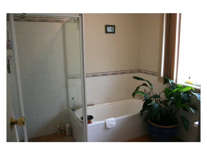 West Gosford NSW 2250