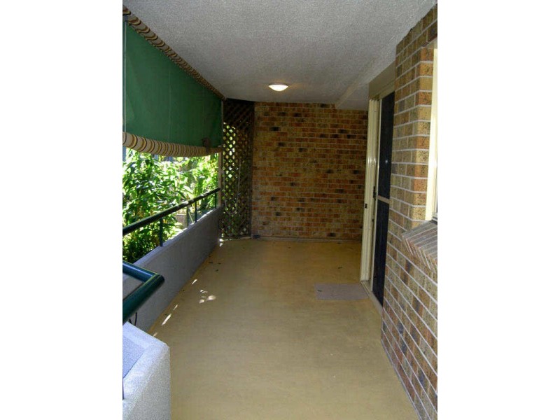 1/70 Karalta Rd, Erina NSW 2250